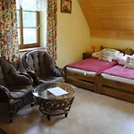 Gaj Vakantieboerderij Borowe